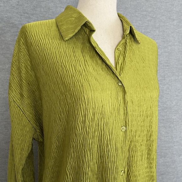 Bailey 44 Long Sleeve Button Up Top Size M Chartreuse Green Crinkle Quiet Luxury - Picture 3 of 11